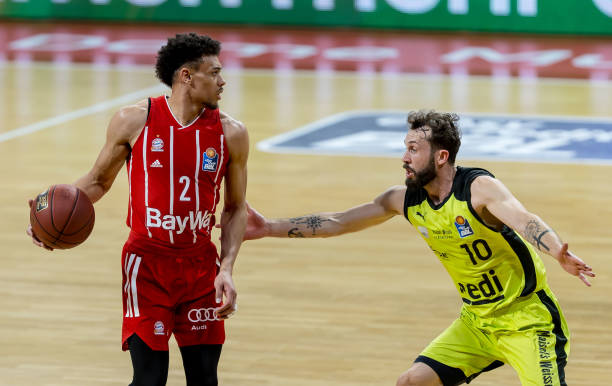 穆帅将面临 穆帅将面临